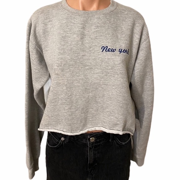 Brandy Melville Tops - Brandy Melville New York Sweatshirt